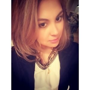 Meet your Posher, Tania